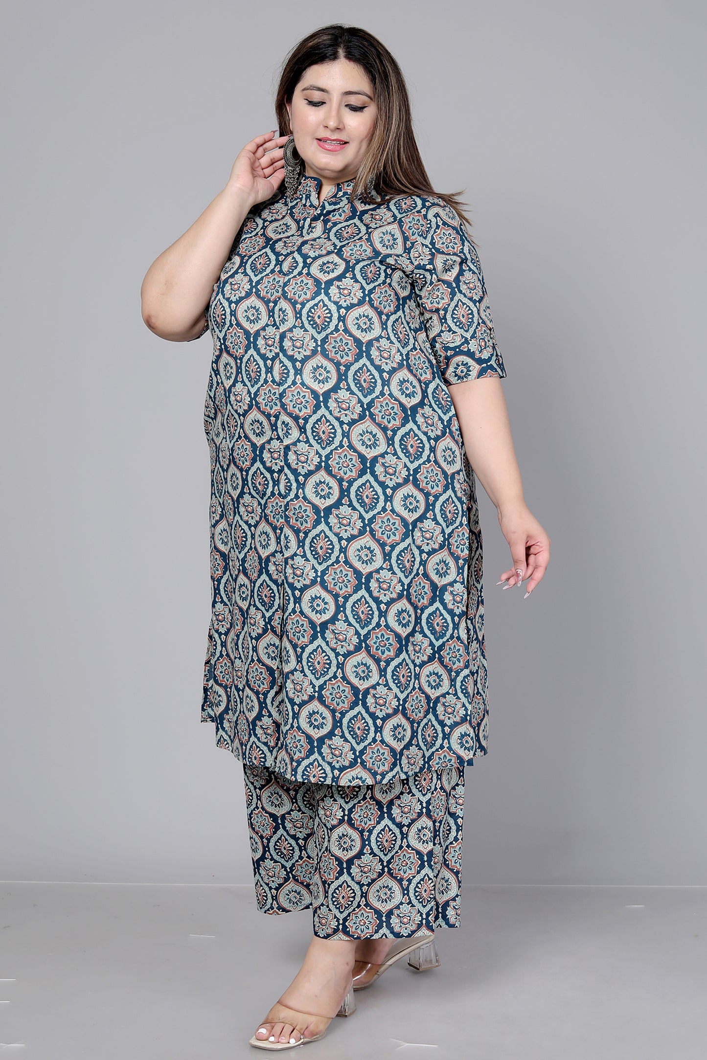 MUGAL MOTIF PRINT COTTON 2 PEICE KURTA PLAZZO IN NAVYBLUE/BEIGE BY PLUSSIZEKURTI