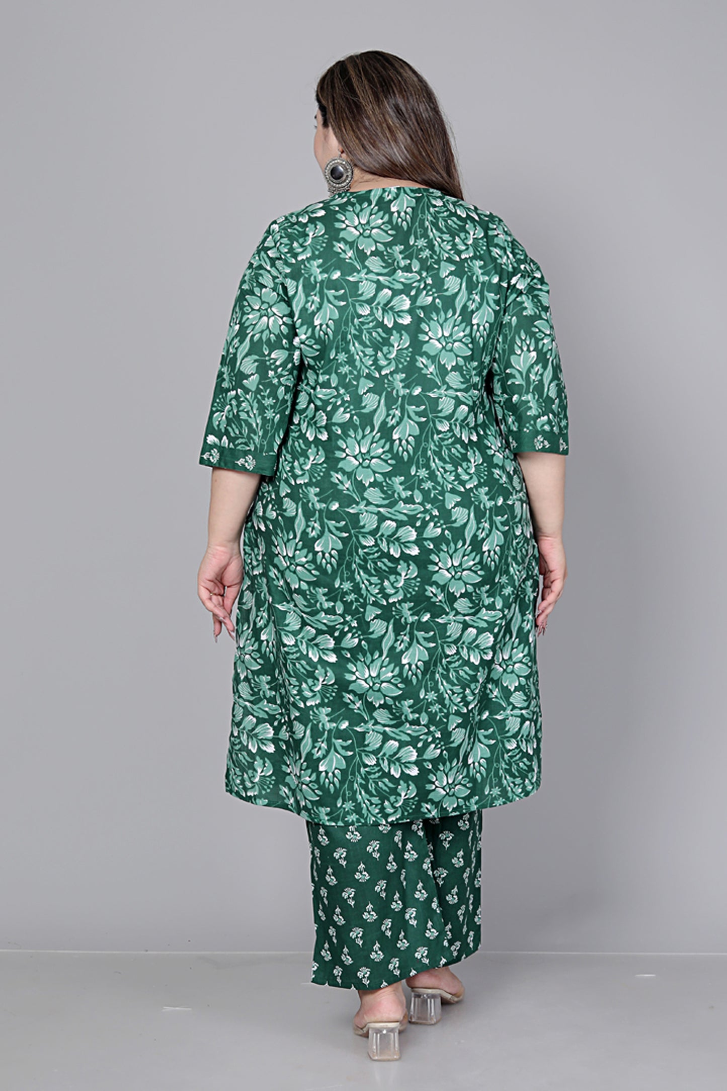 FLORAL PRINT COTTON 3 PEICE KURTA PANT IN GREEN BY PLUSSIZEKURTI