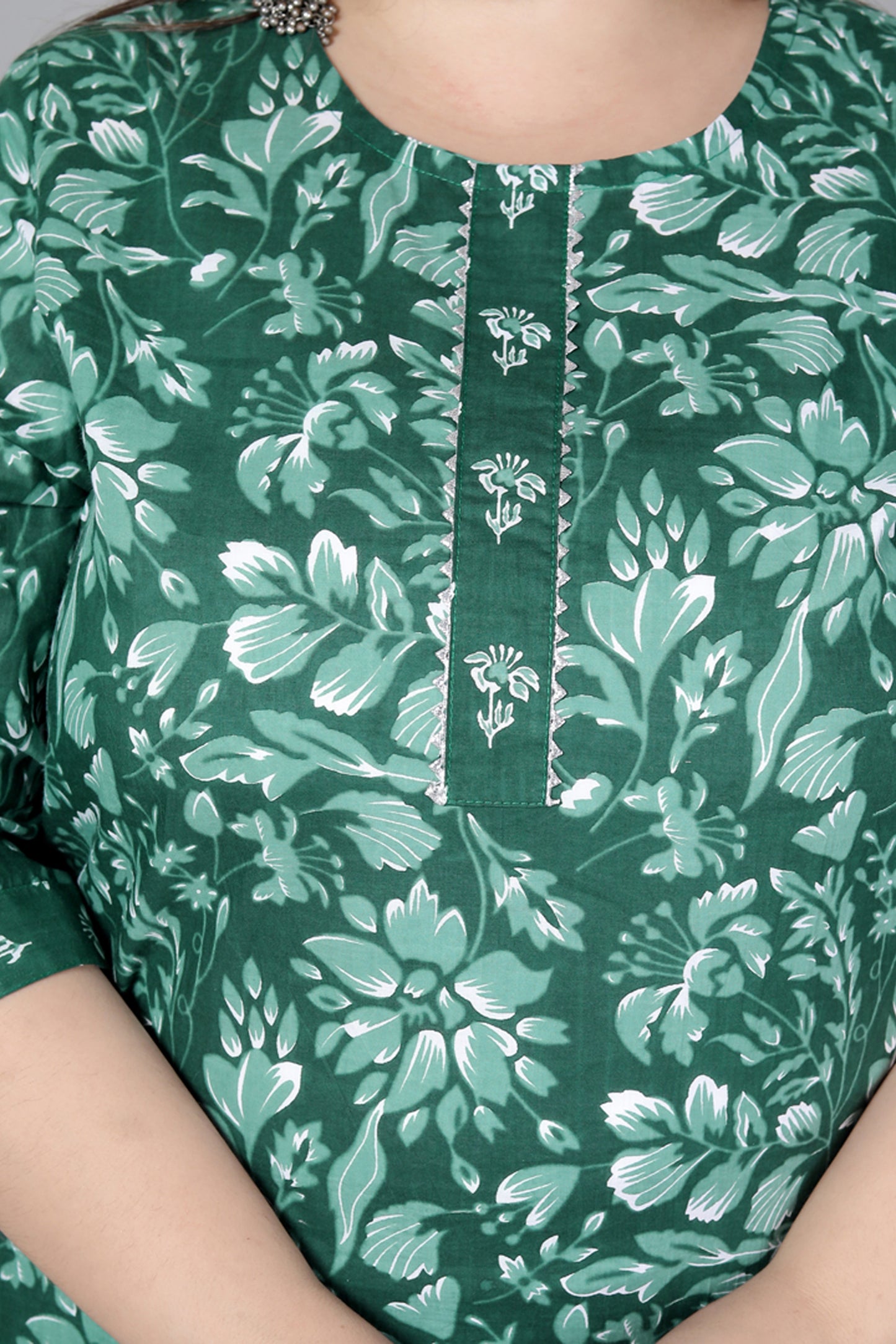 FLORAL PRINT COTTON 3 PEICE KURTA PANT IN GREEN BY PLUSSIZEKURTI