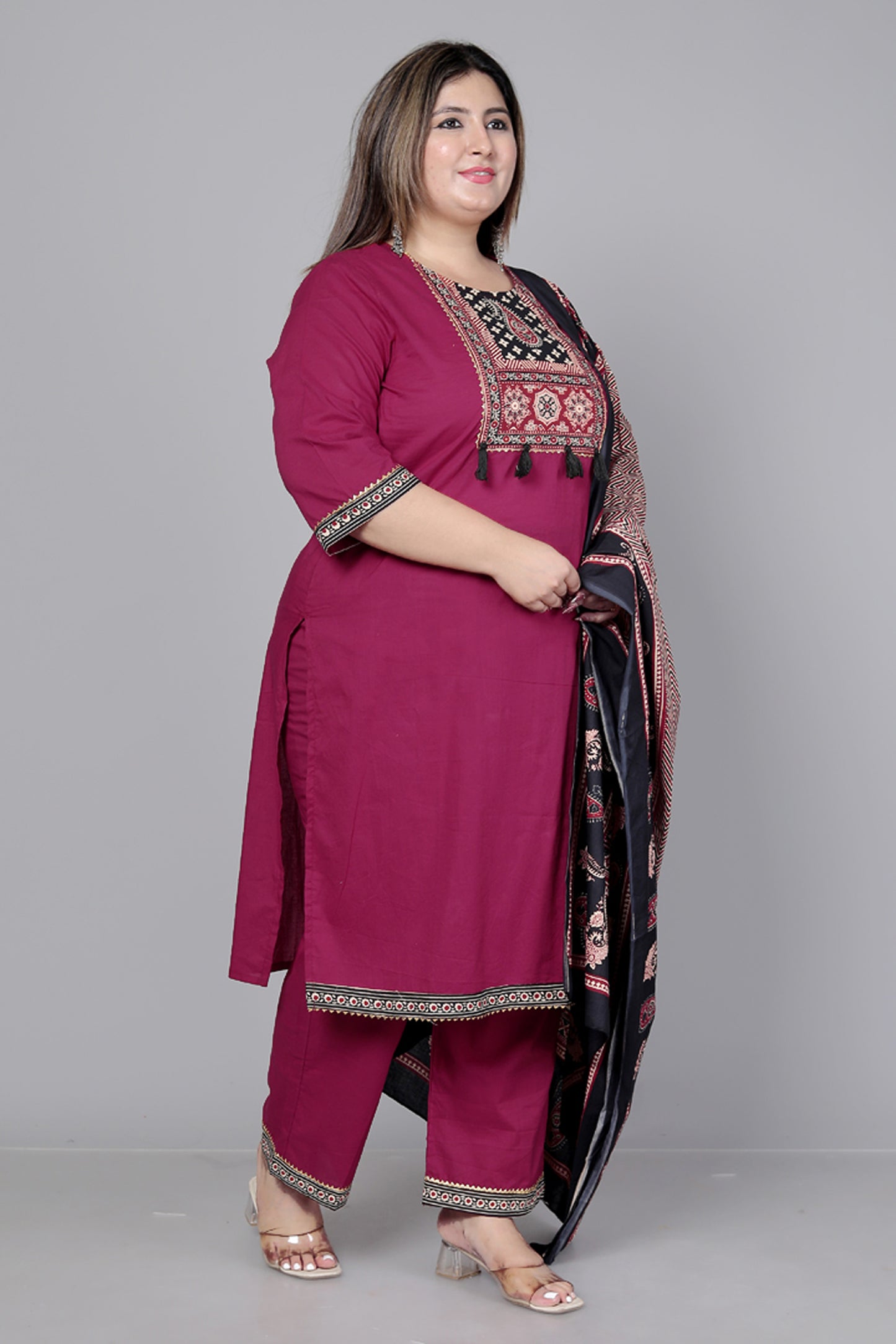 TRIBAL AJRAKH SOLID COTTON 3 PEICE KURTI PANT SET IN WINEPINK BY PLUSSIZEKURTI