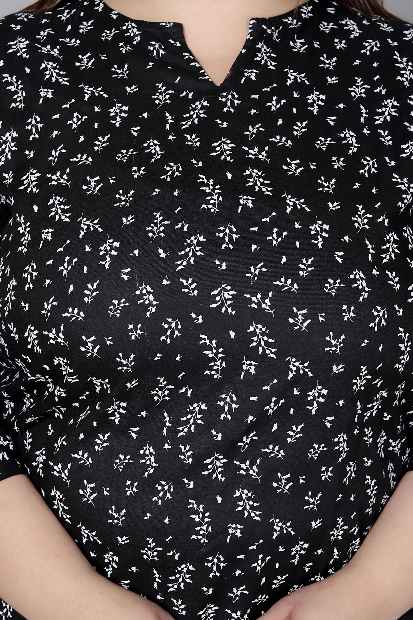 MINI FLORAL PRINT COTTON TOP IN BLACK COLOUR BY PLUSSIZEKURTI