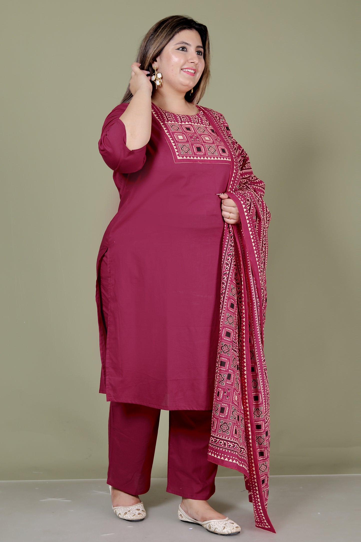 TRIBEL GEOMETRIC SOLID COTTON 3 PEICE KURTI PANT SET IN WINEPINK BY PLUSSIZEKURTI