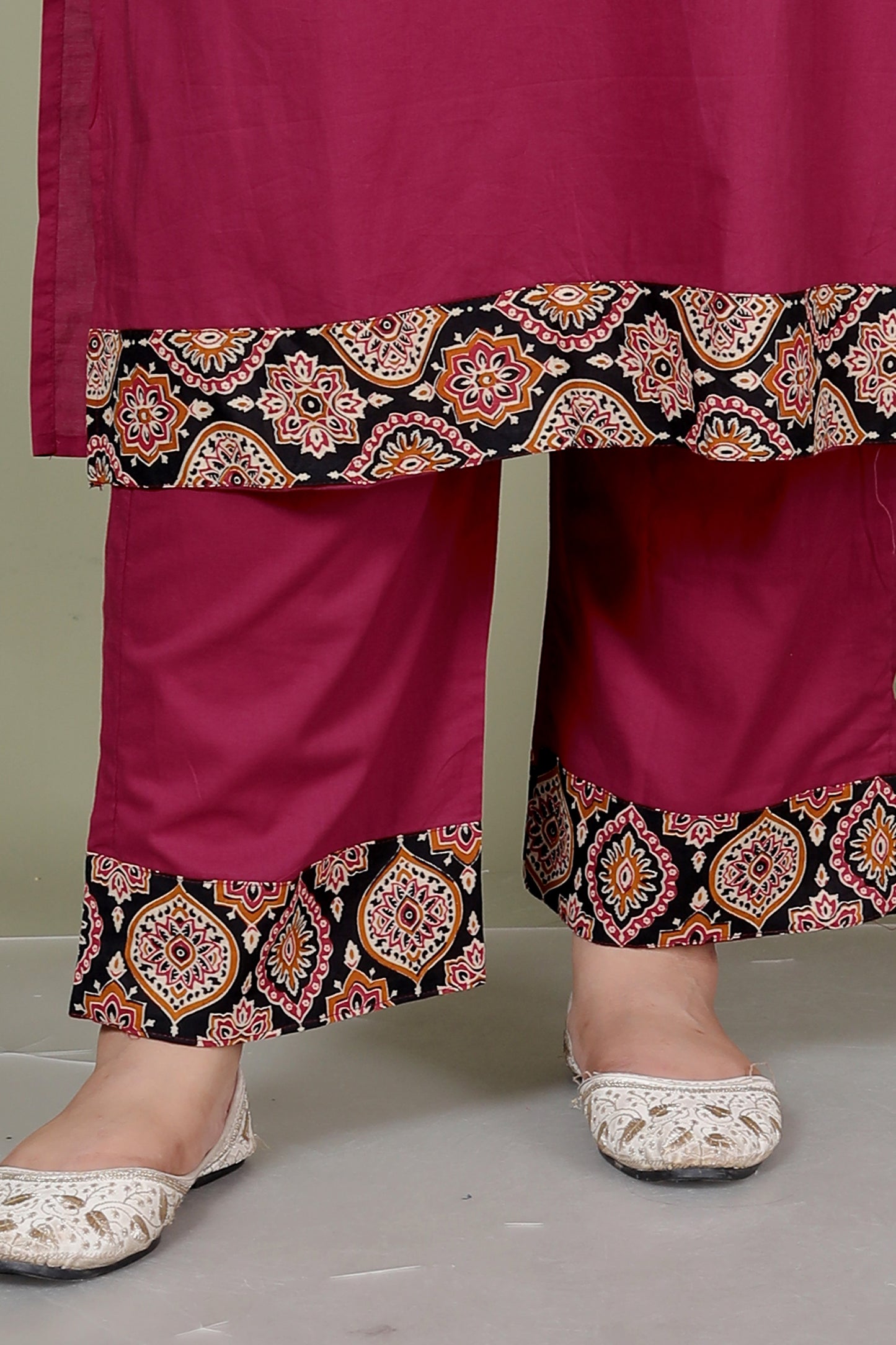 GEOMETRIC FLORAL SOLID COTTON 3 PEICE KURTI PANT SET IN WINEPINK BY PLUSSIZEKURTI