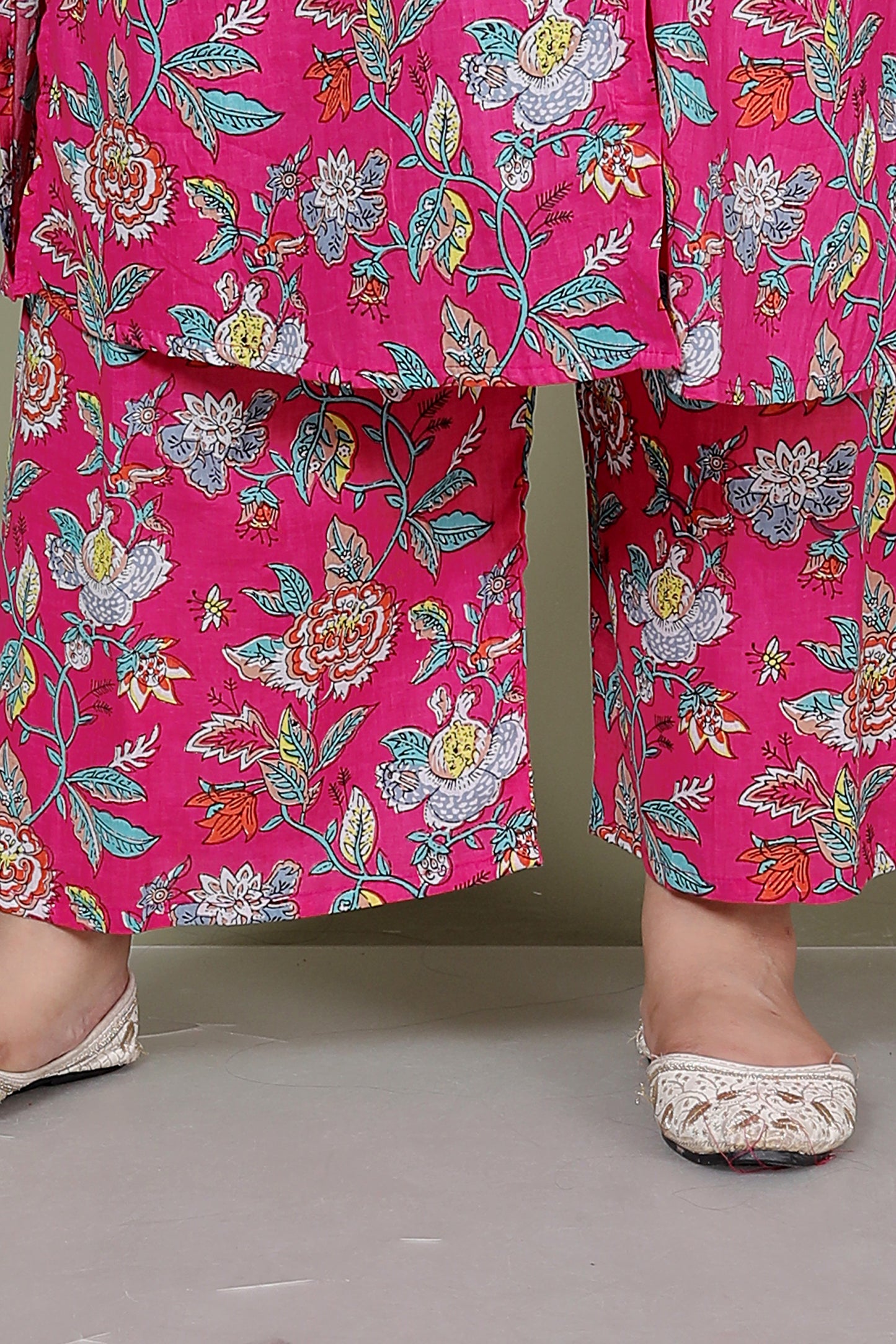 FLORAL PRINT COTTON 2 PEICE KURTA PLAZZO IN RANIPINK BY PLUSSIZEKURTI