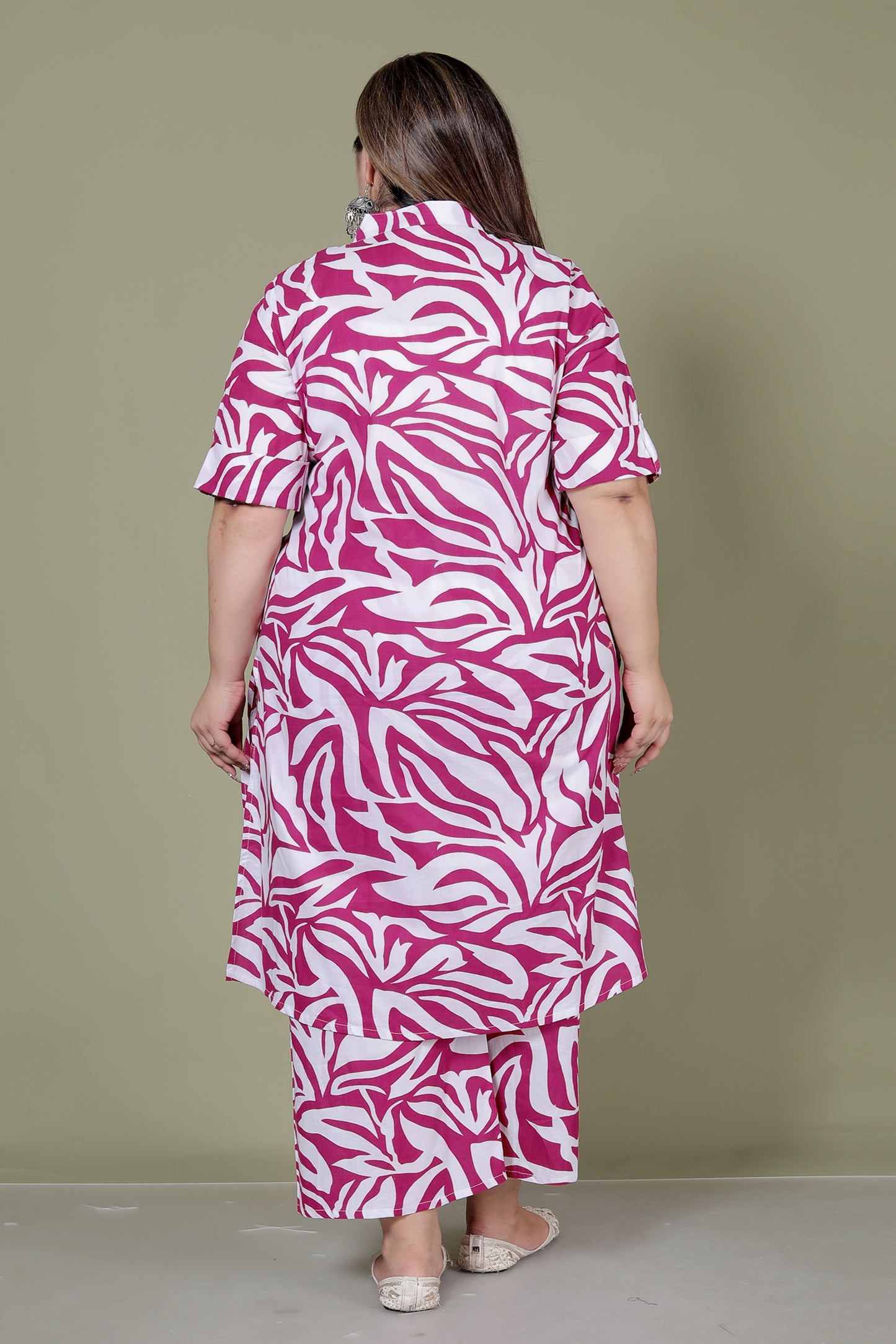 TROPICAL LEAFS PRINT COTTON 2 PEICE KURTA PLAZZO IN MAGENTA PINK BY PLUSSIZEKURTI