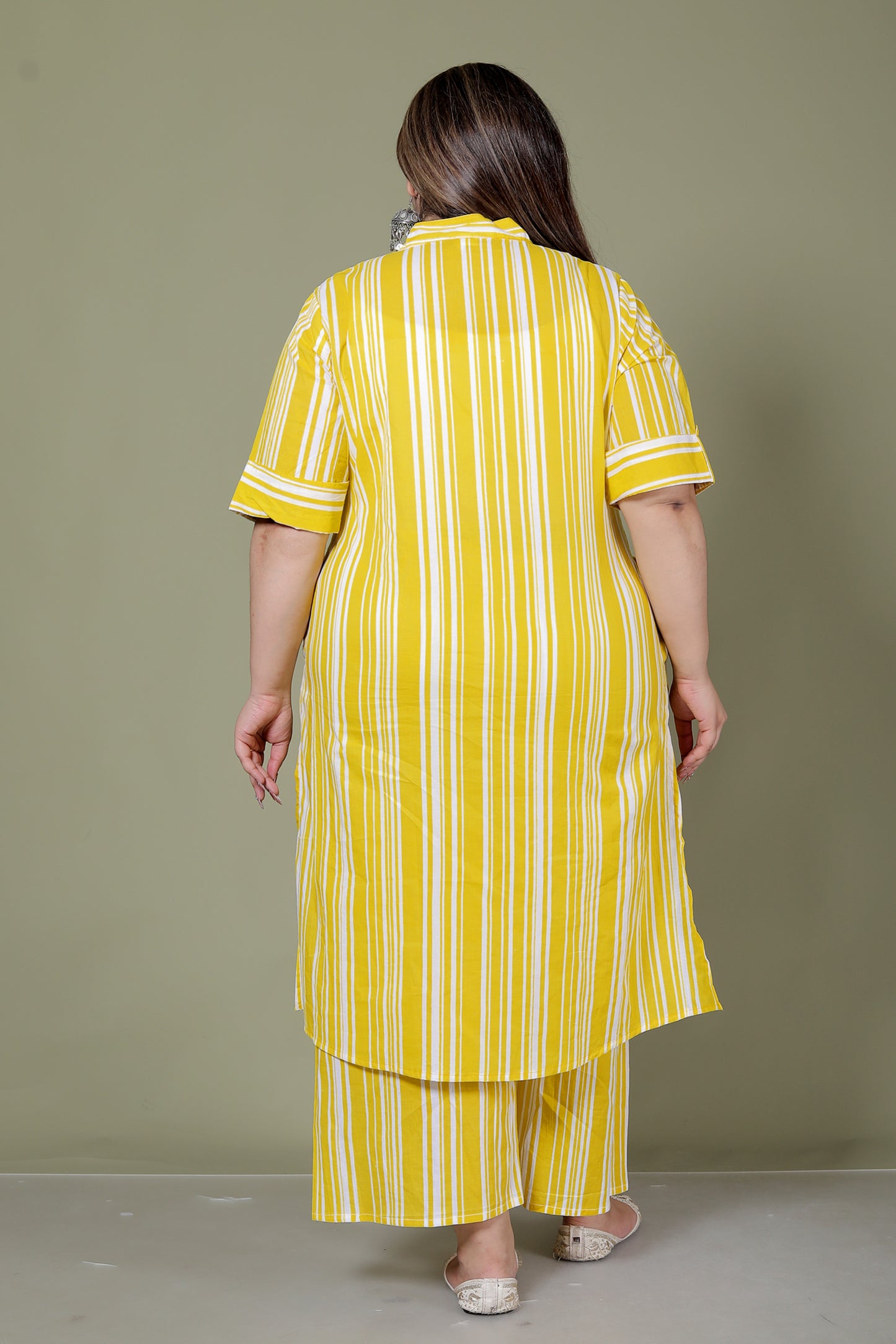 STRIPS PRINT COTTON 2 PEICE KURTA PLAZZO IN YELLOW BY PLUSSIZEKURTI