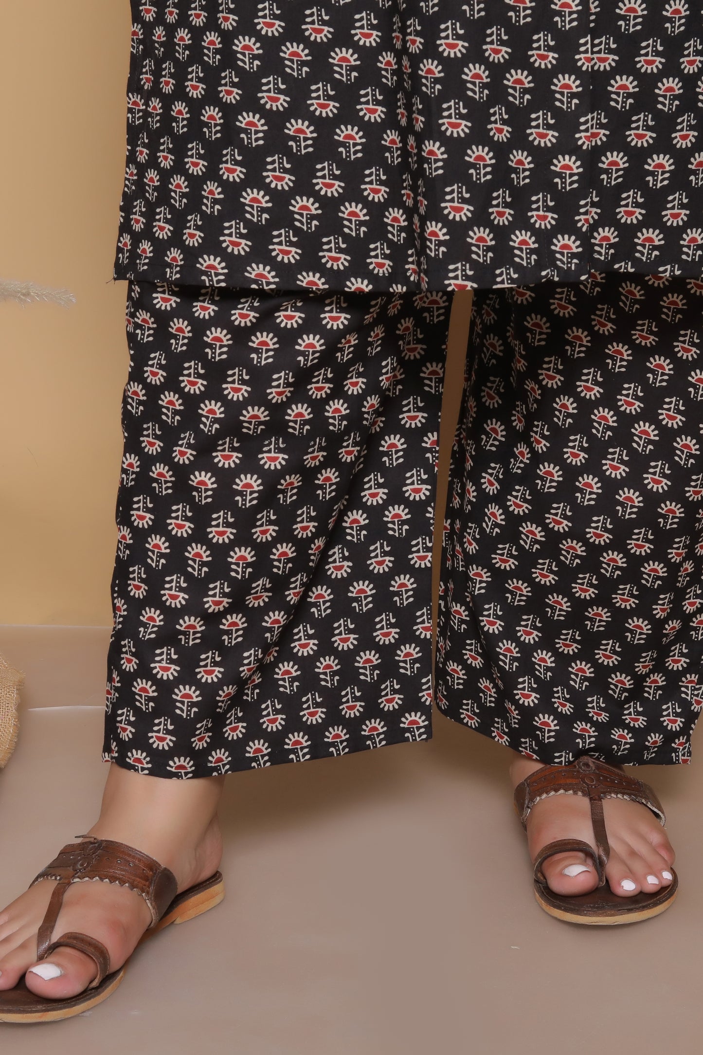 ETHNIC MOTIF PRINT COTTON 2 PEICE KURTA PANT IN BLACK BY PLUSSIZEKURTI