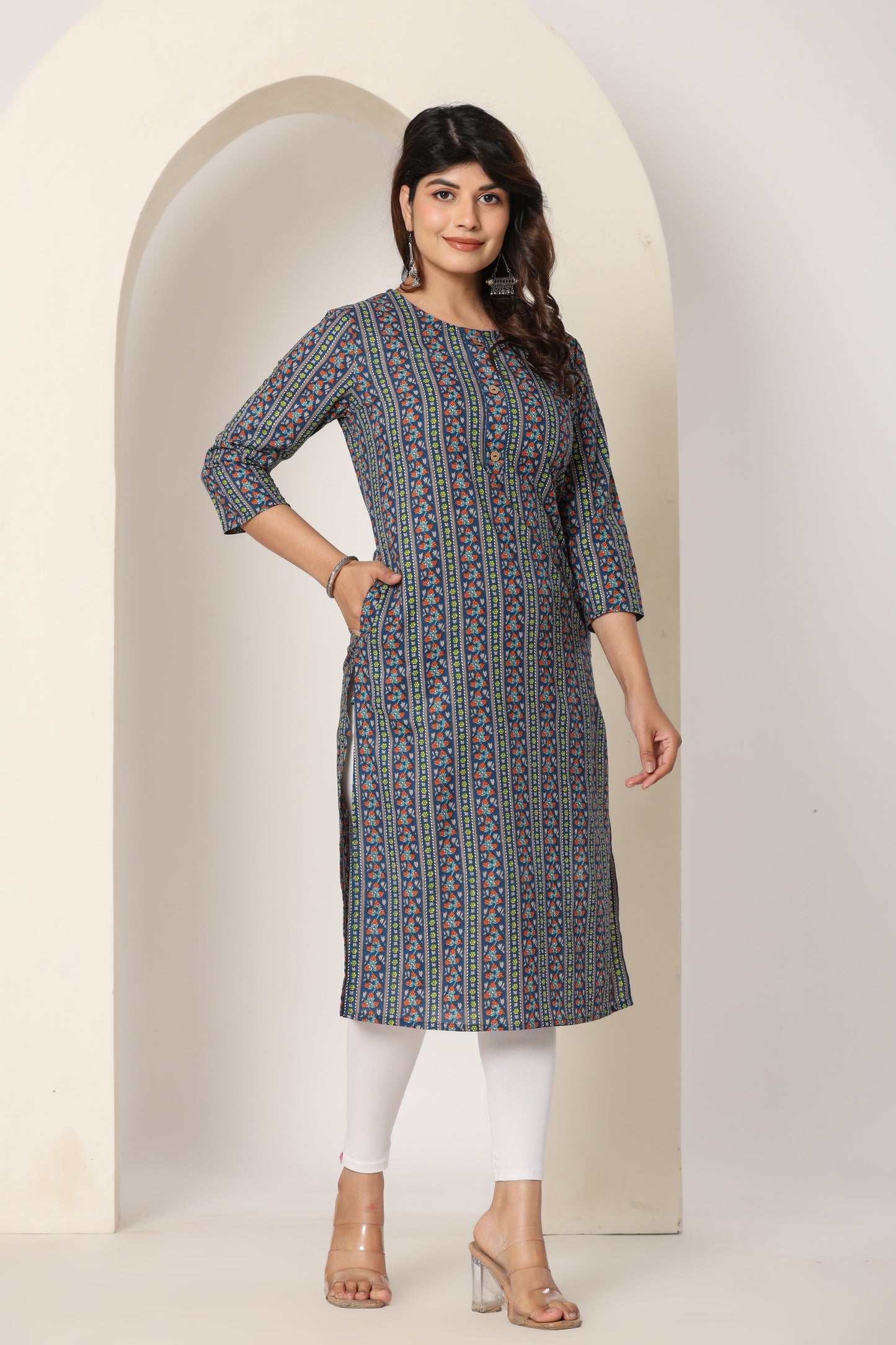 FLORAL STRIPE PRINT COTTON KURTI IN BLUE BY PLUSSIZE KURTI