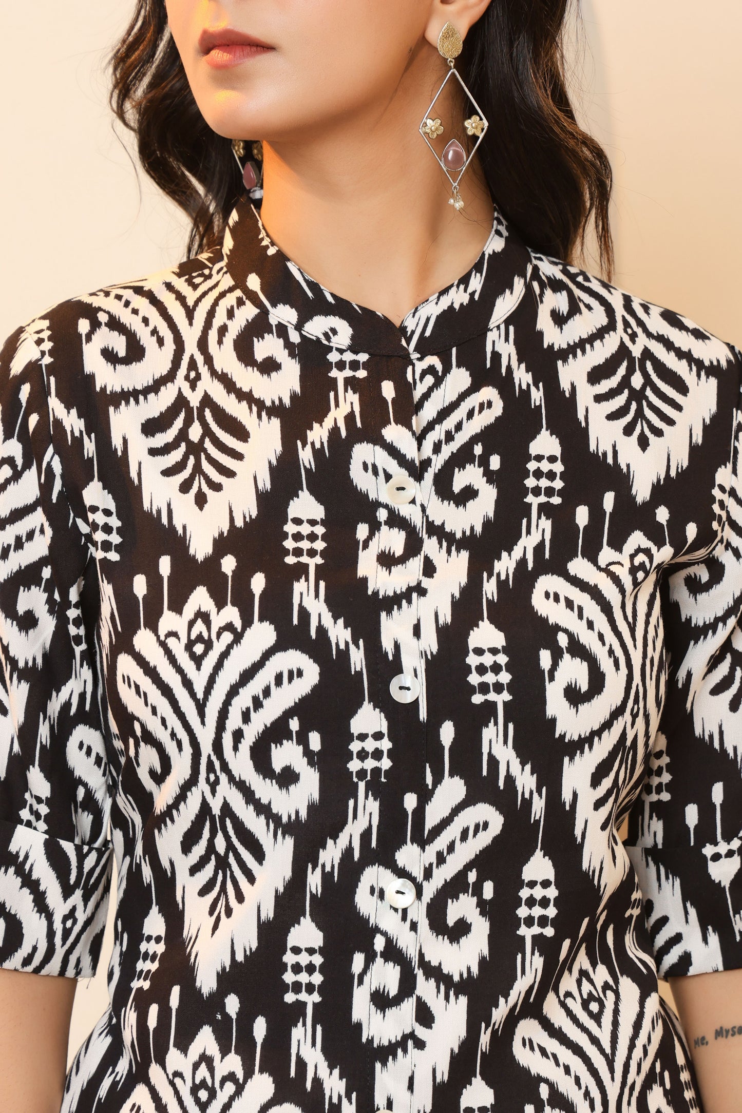 IKAT PRINT COTTON 2 PEICE KURTI PLAZZO SET IN BLACK BY PLUSSIZEKURTI