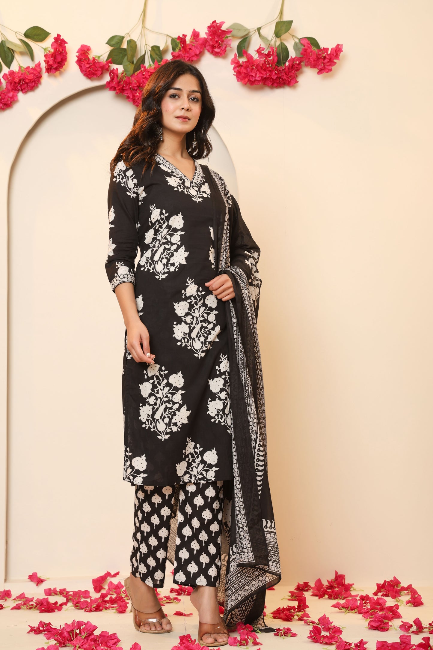 BAGRU HANDBLOCK PRINT COTTON 3 PEICE KURTI PANT SET IN BLACK BY PLUSSIZEKURTI