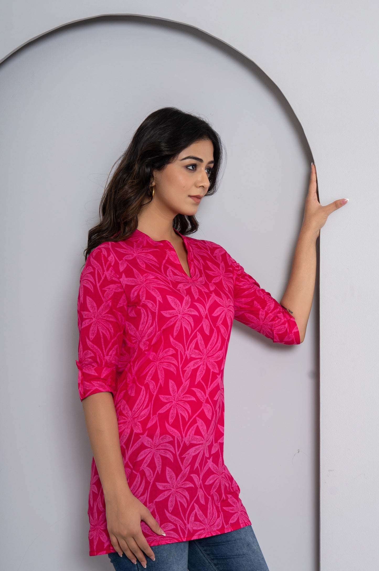 FLOWER PRINT COTTON TOP IN RANIPINK COLOUR BY PLUSSIZEKURTI