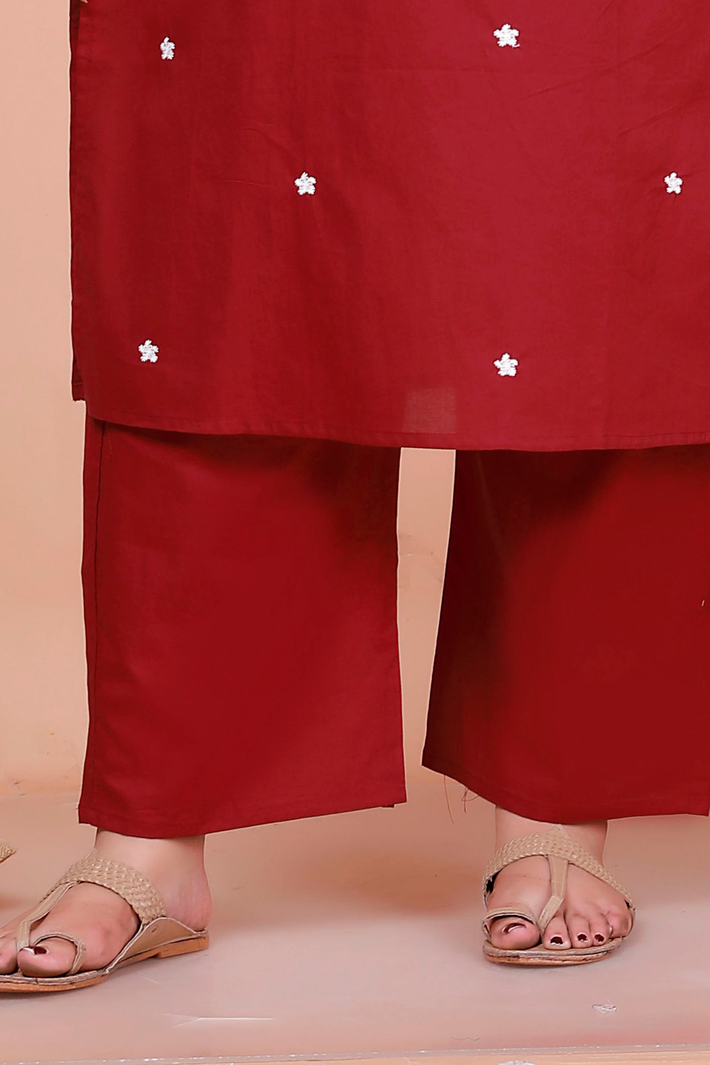 CHIKANKARI FLORAL EMBROIDERY BUTTI COTTON 2 PEICE KURTA PANT IN MAHROON BY PLUSSIZEKURTI