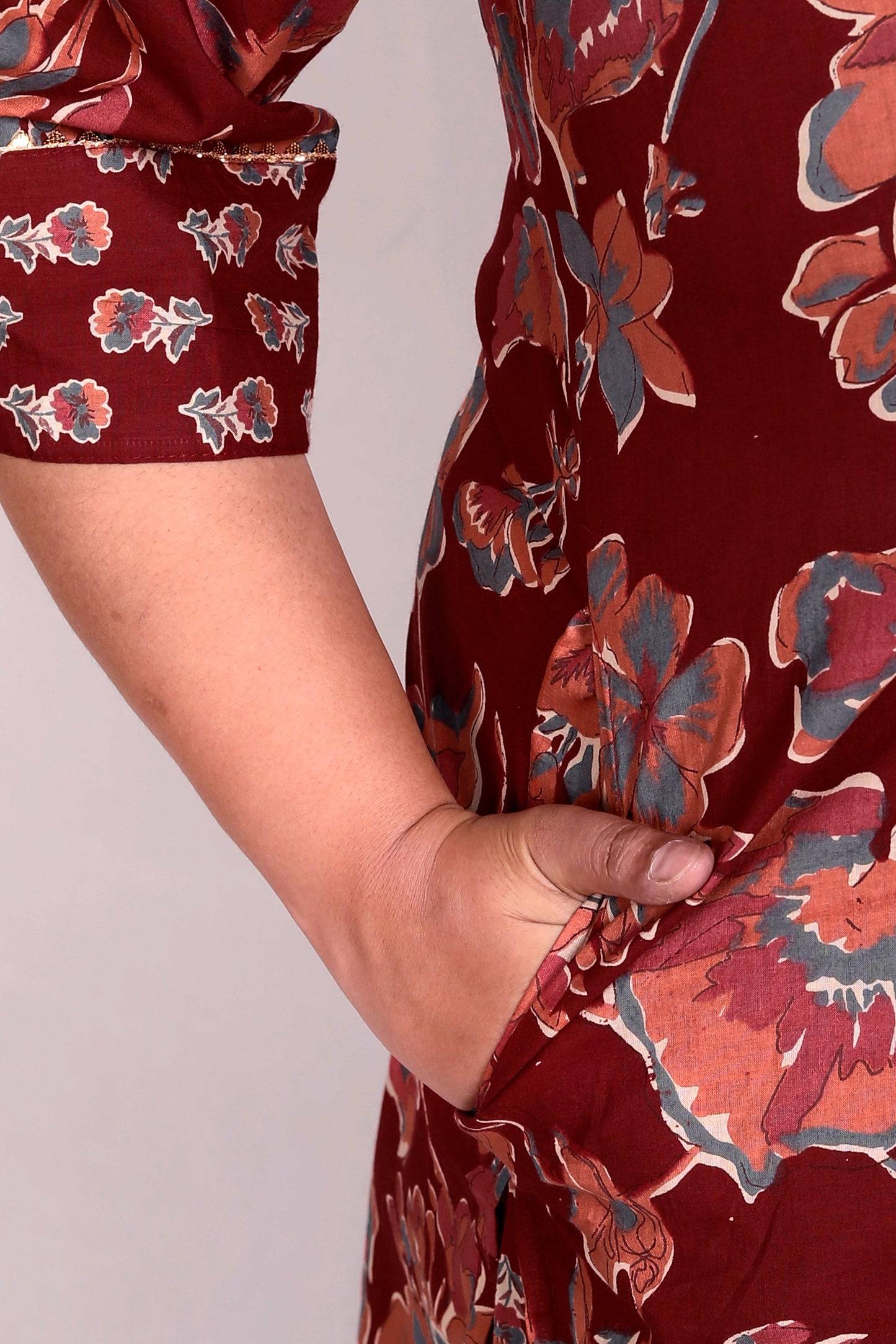 FLORAL BUTI PRINT COTTON 3 PEICE KURTA PLAZZO IN MAHROON BY PLUSSIZEKURTI