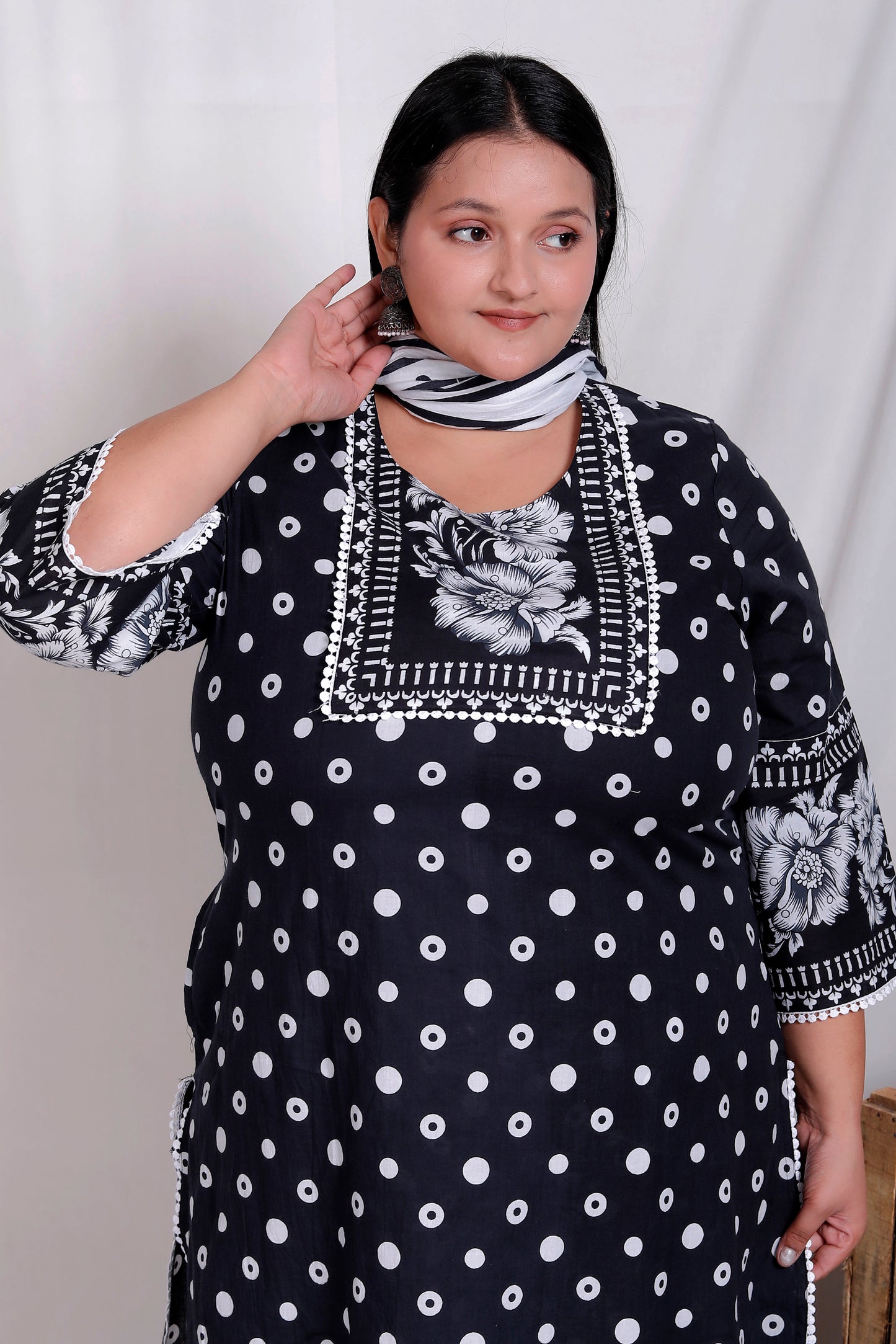 POLKA DOT FLORAL PRINT COTTON 3 PEICE KURTA PANT IN BLACK BY PLUSSIZEKURTI