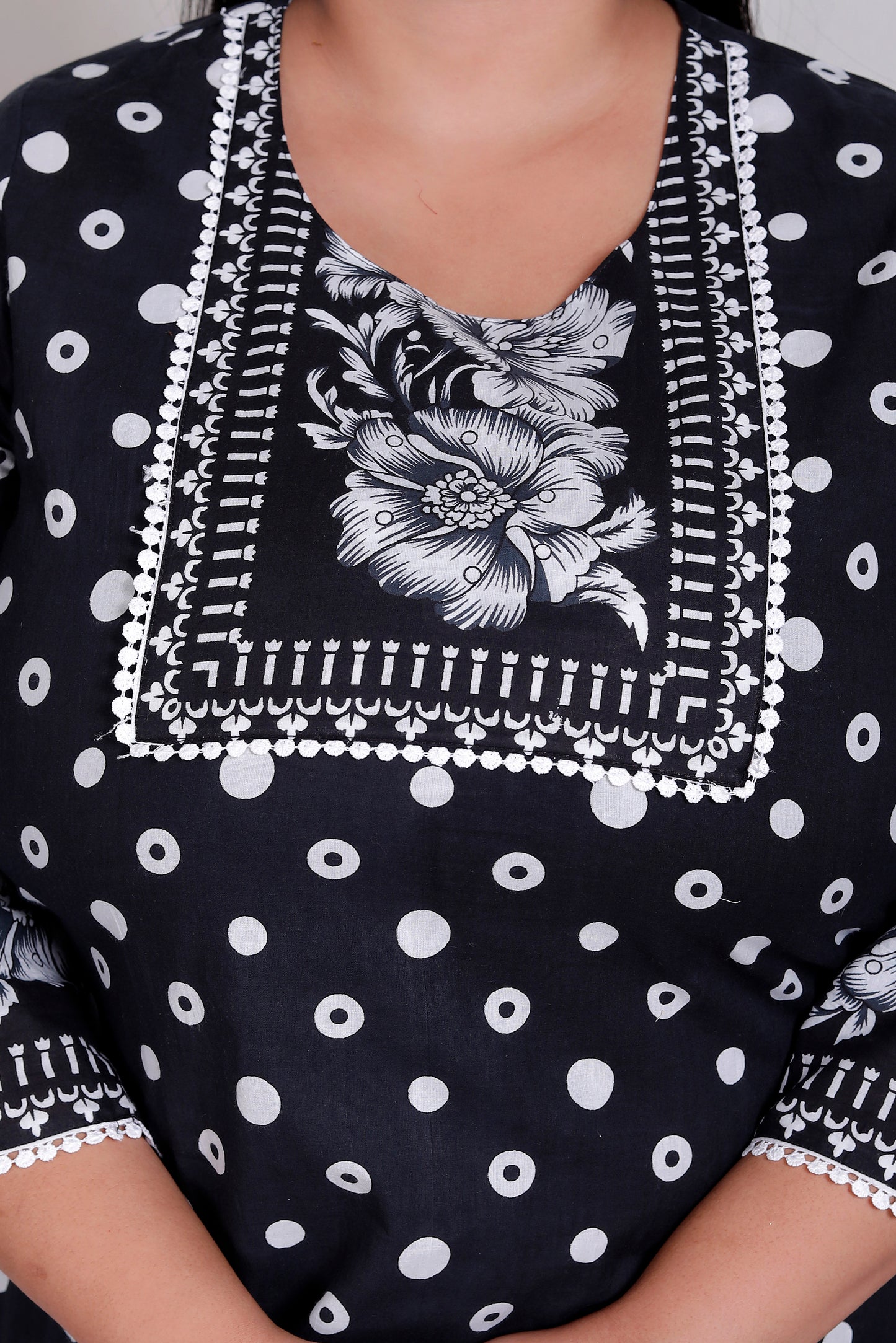 POLKA DOT FLORAL PRINT COTTON 3 PEICE KURTA PANT IN BLACK BY PLUSSIZEKURTI