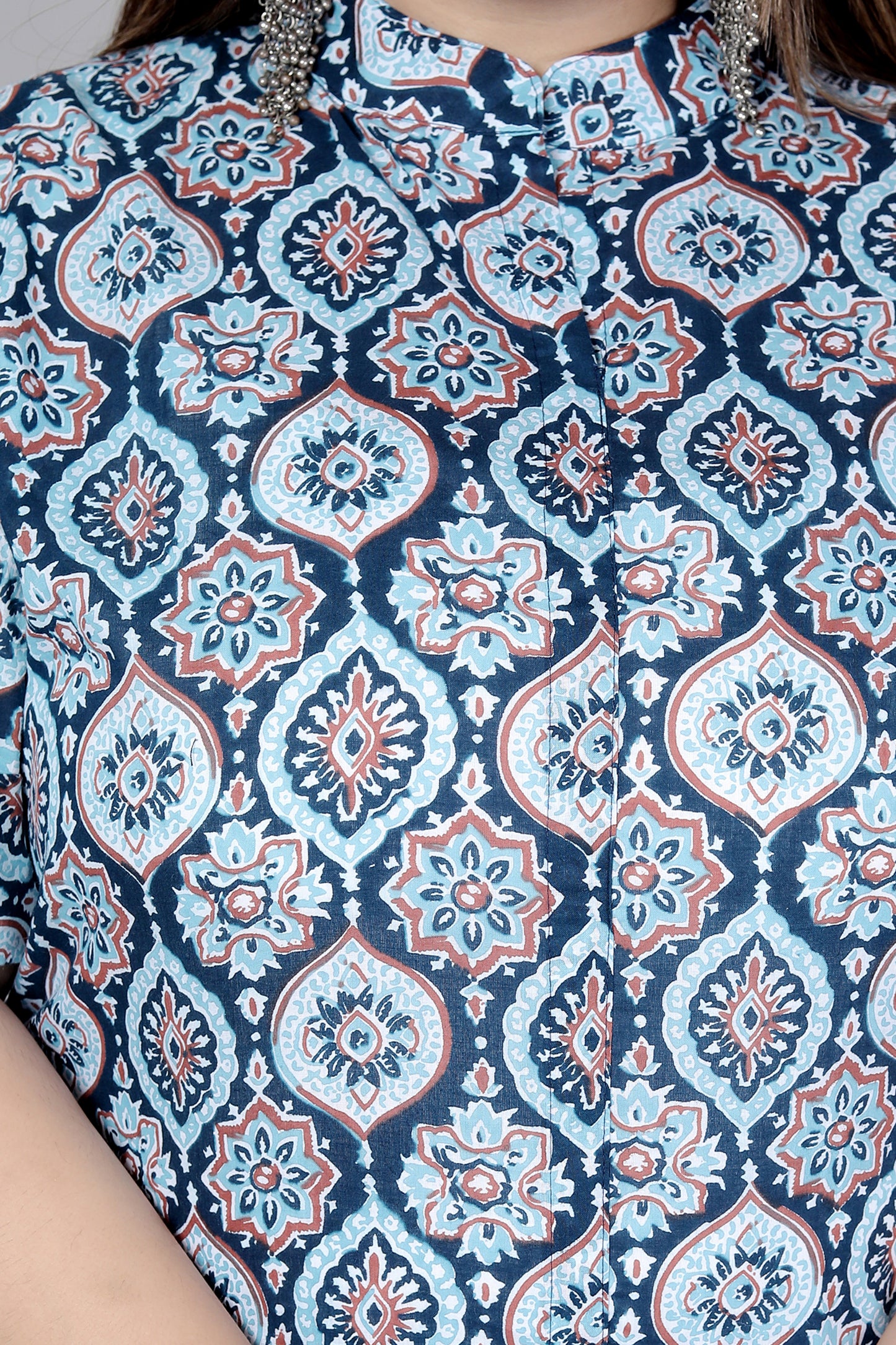 MUGAL MOTIF PRINT COTTON 2 PEICE KURTA PLAZZO IN BLUE/WHITE BY PLUSSIZEKURTI