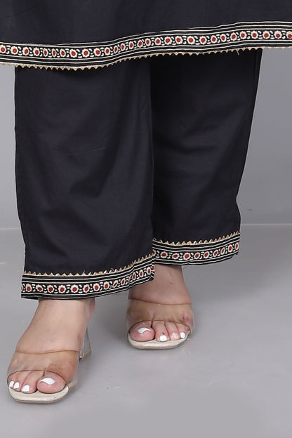 TRIBAL AJRAKH SOLID COTTON 3 PEICE KURTI PANT SET IN BLACK BY PLUSSIZEKURTI