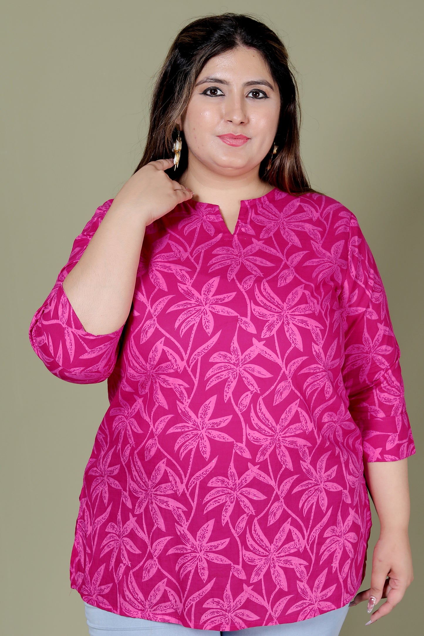FLOWER PRINT COTTON TOP IN FUCHSIA PINK COLOUR BY PLUSSIZEKURTI