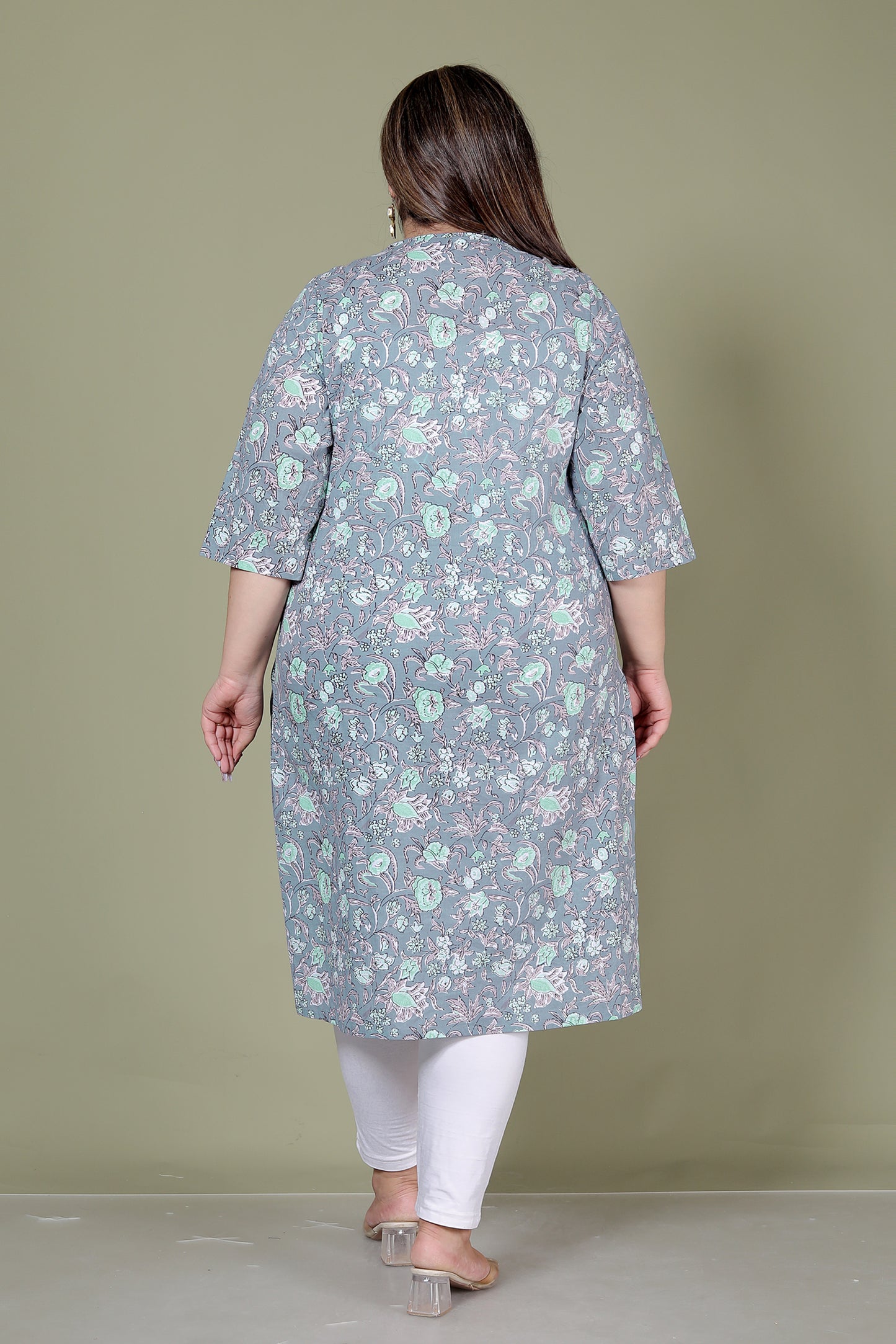 FLORAL GARDEN PRINT COTTON KURTI IN PASTEL GREY BY PLUSSIZEKURTI