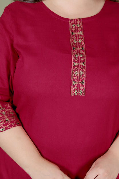 SOLID FOIL PRINT COTTON 3 PEICE KURTA PANT IN MAHROON BY PLUSSIZEKURTI