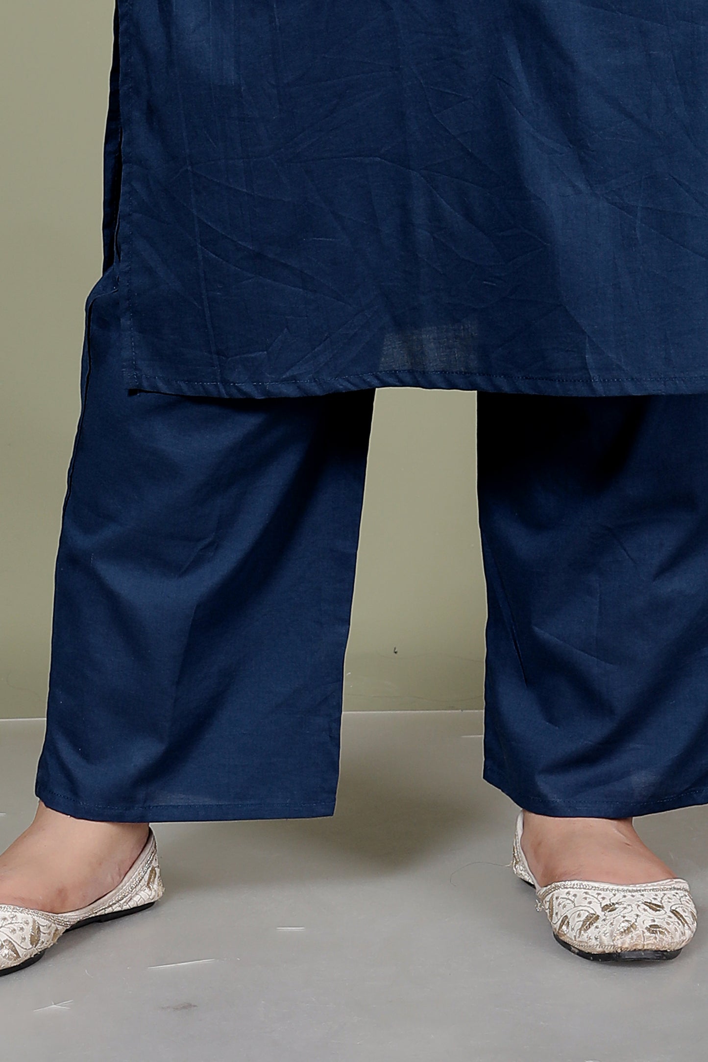 TRIBEL GEOMETRIC SOLID COTTON 3 PEICE KURTI PANT SET IN BLUE BY PLUSSIZEKURTI