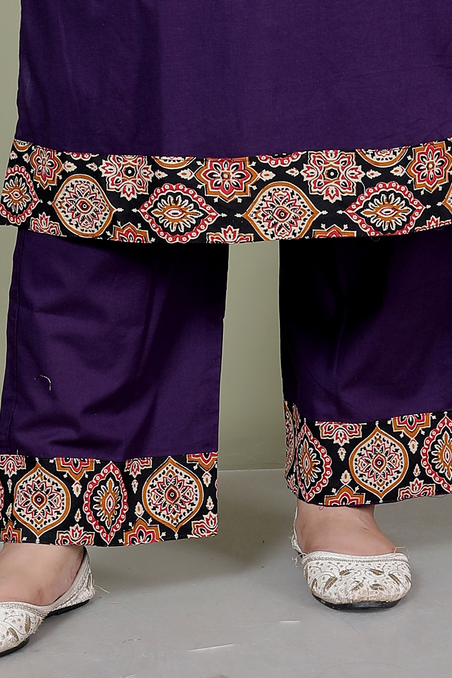 GEOMETRIC FLORAL SOLID COTTON 3 PEICE KURTI PANT SET IN PURPLE BY PLUSSIZEKURTI