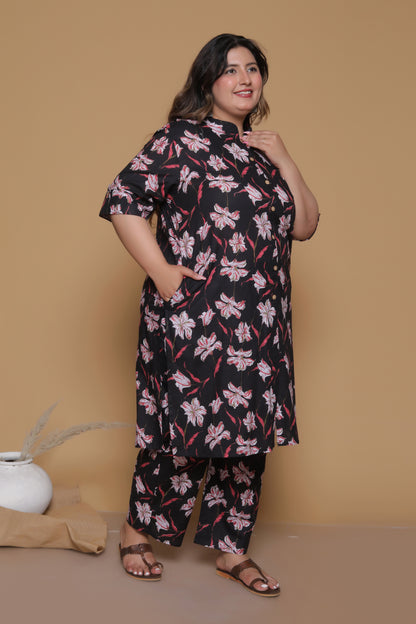 FLORAL PLACEMENT PRINT COTTON 2 PEICE KURTA PANT IN BLACK BY PLUSSIZEKURTI