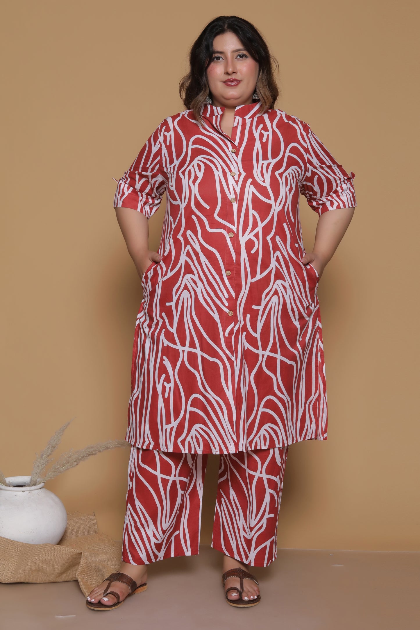 ABSTRACT PRINT COTTON 2 PEICE KURTA PANT IN RUSTRED/WHITE BY PLUSSIZEKURTI