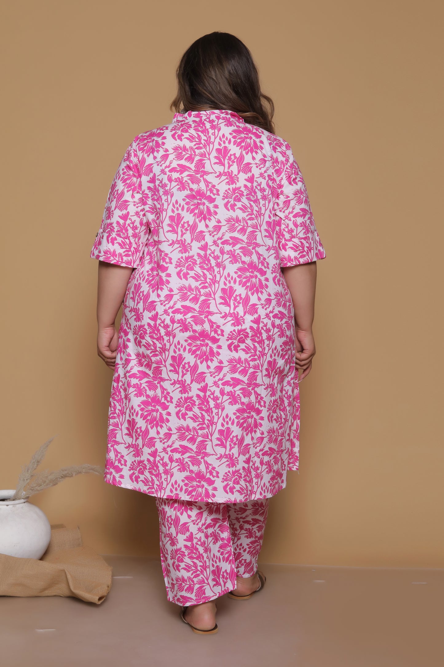 FLORAL JAAL PRINT COTTON 2 PEICE KURTA PANT IN PINK/WHITE BY PLUSSIZEKURTI
