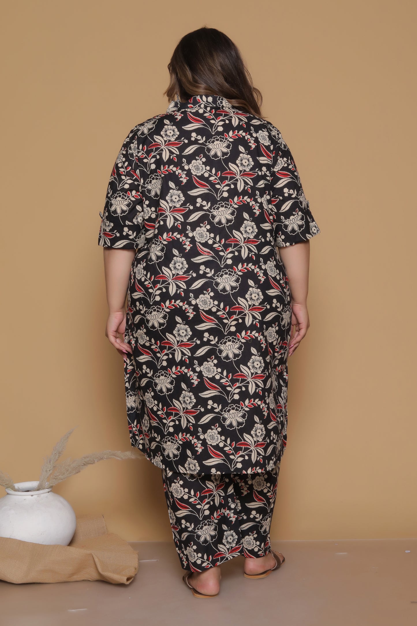 FLORAL INFUSE PRINT COTTON 2 PEICE KURTA PANT IN MUSTURD BLACK BY PLUSSIZEKURTI
