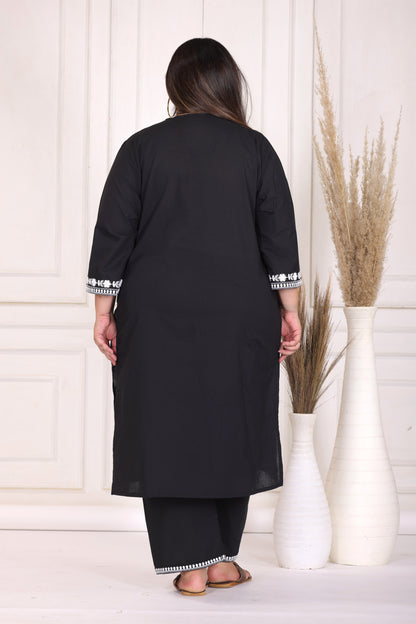 SOLID EMBROIDERED COTTON KURTA PANT SET IN BLACK WITH PINK BIRD MOTIFS BY PLUSSIZEKURTI
