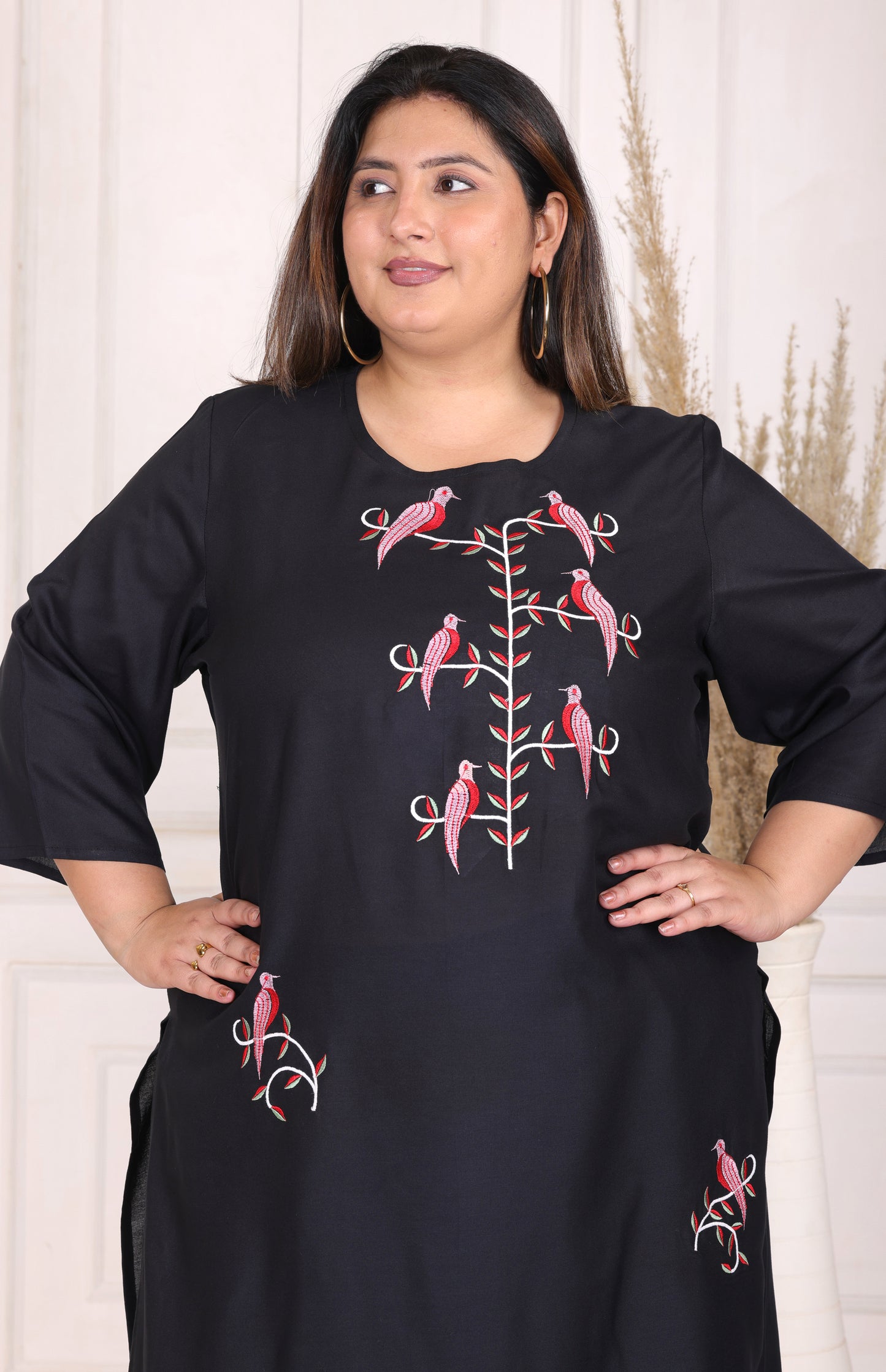 SOLID EMBROIDERED COTTON KURTA PANT SET IN BLACK WITH PINK BIRD MOTIFS BY PLUSSIZEKURTI