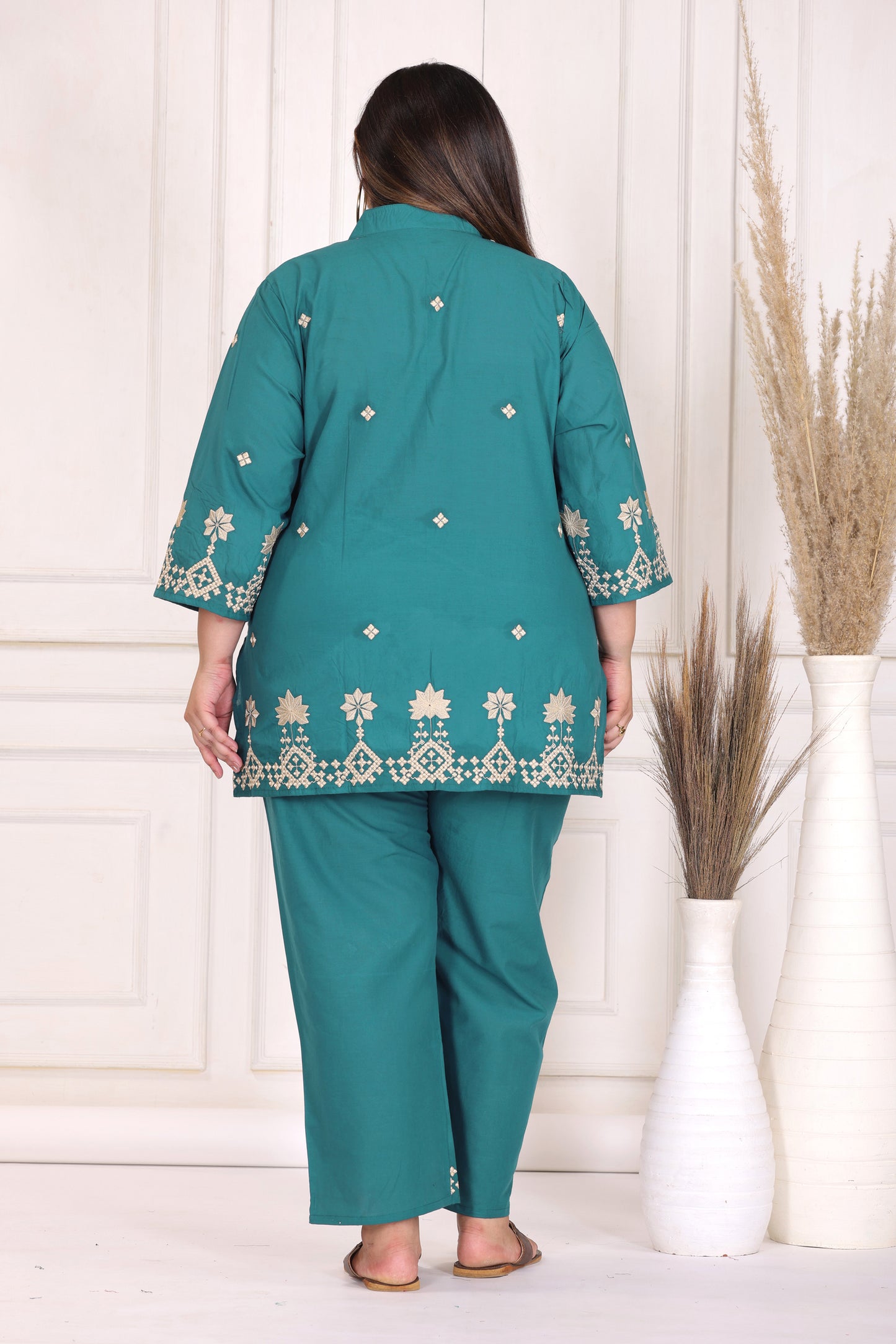 SOLID GEOMETRIC FLORAL EMBROIDERY COTTON CO-ORD SET IN TEAL BY PLUSSIZEKURTI