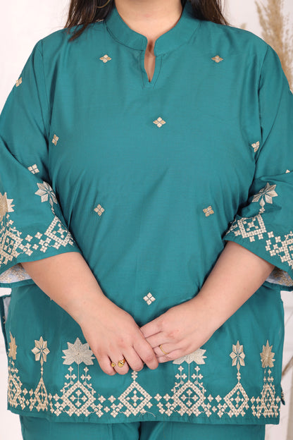 SOLID GEOMETRIC FLORAL EMBROIDERY COTTON CO-ORD SET IN TEAL BY PLUSSIZEKURTI