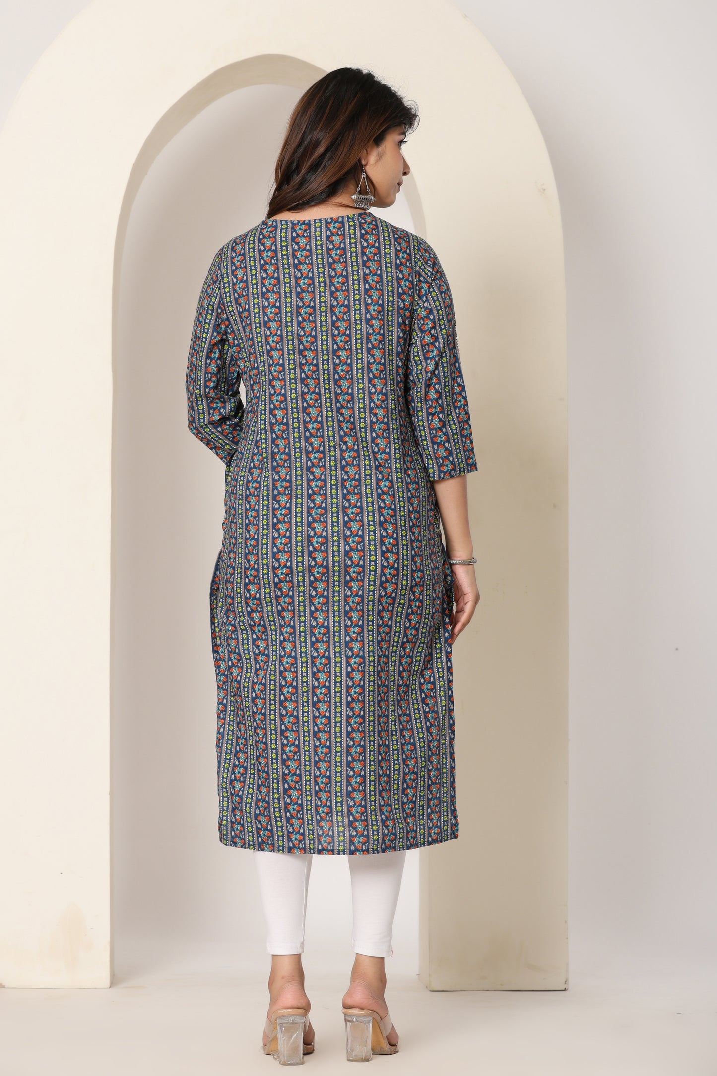 FLORAL STRIPE PRINT COTTON KURTI IN BLUE BY PLUSSIZE KURTI
