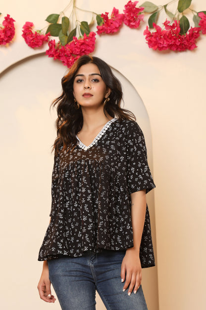 DAISY FLOWER PRINT COTTON TOP IN BLACK COLOUR BY PLUSSIZEKURTI