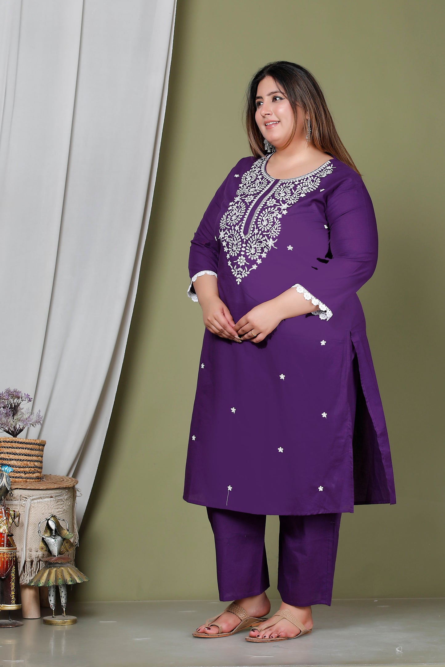 CHIKANKARI FLORAL EMBROIDERY BUTTI COTTON 2 PEICE KURTA PANT IN PURPLE BY PLUSSIZEKURTI