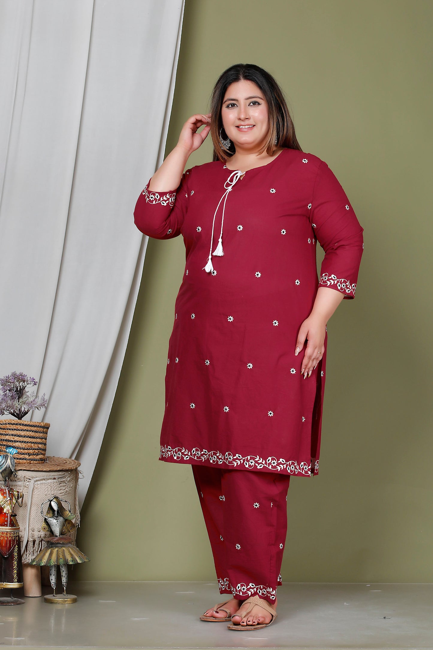 FLORAL EMBROIDERY BUTTI COTTON 2 PEICE KURTA PANT IN WINEPINK BY PLUSSIZEKURTI