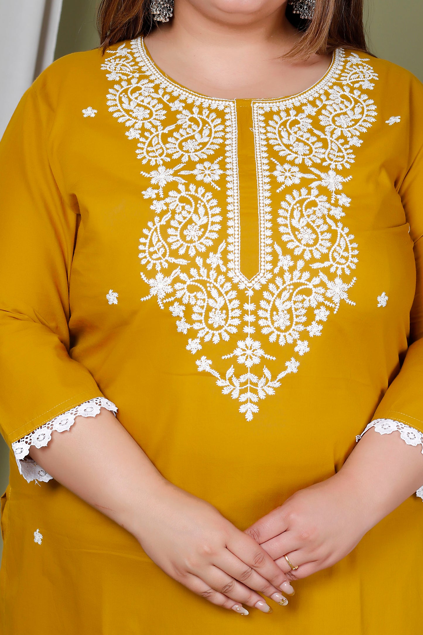 CHIKANKARI FLORAL EMBROIDERY BUTTI COTTON 2 PEICE KURTA PANT IN YELLOW BY PLUSSIZEKURTI