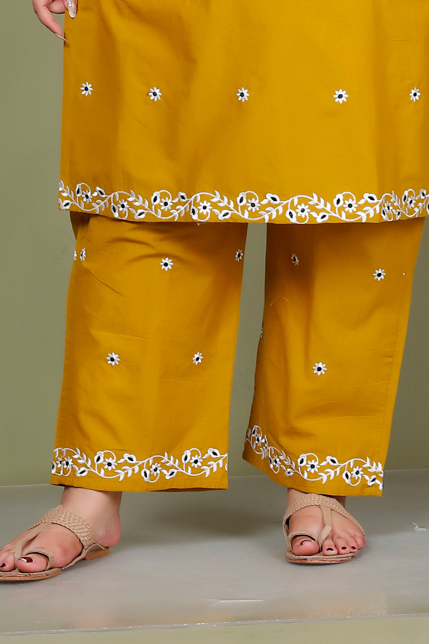 FLORAL EMBROIDERY BUTTI COTTON 2 PEICE KURTA PANT IN YELLOW BY PLUSSIZEKURTI