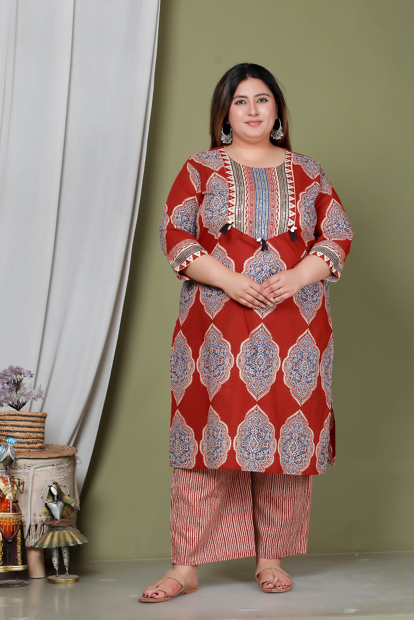 SYMMETRICAL FLORAL MOTIF PRINT COTTON 3 PEICE KURTA PANT IN RED RUST/ BLUE BY PLUSSIZEKURTI