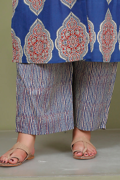 FLORAL MEDALLION MOTIF PRINT COTTON 3 PEICE KURTA PANT IN BLUE/ RED RUST BY PLUSSIZEKURTI
