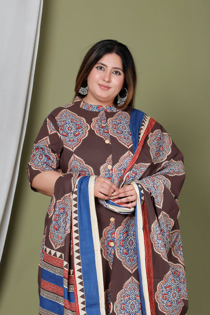 FLORAL MEDALLION MOTIF PRINT COTTON 3 PEICE KURTA PANT IN BROWN/ BLUE BY PLUSSIZEKURTI