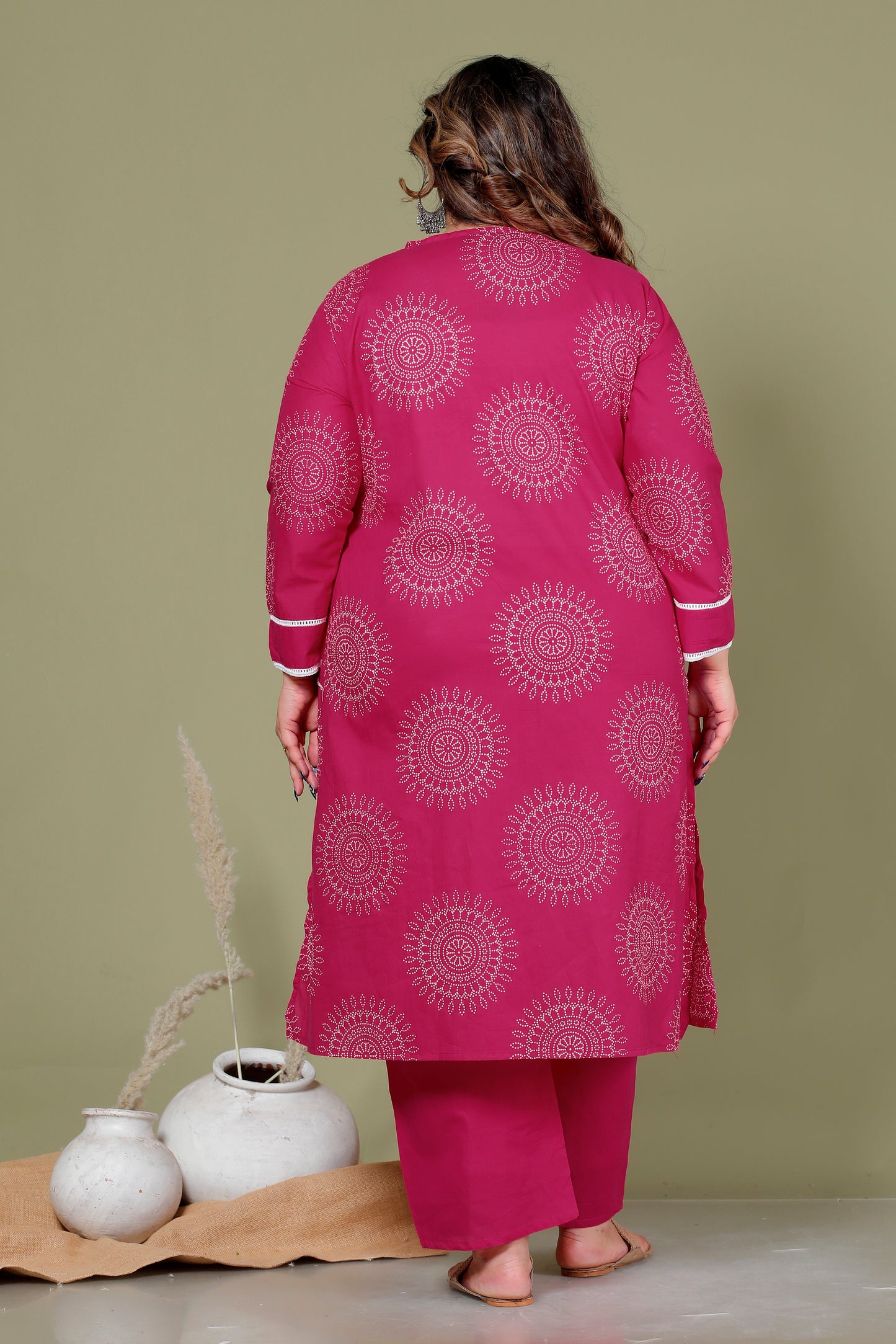 CIRCULAR BANDHANI PRINT COTTON 3 PEICE KURTA PANT IN RANIPINK BY PLUSSIZEKURTI