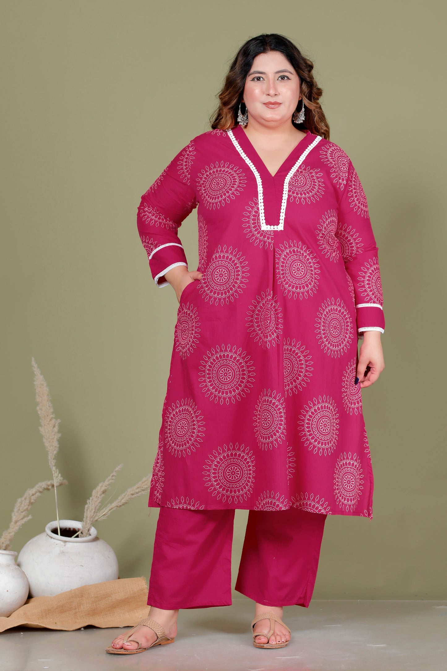 CIRCULAR BANDHANI PRINT COTTON 3 PEICE KURTA PANT IN RANIPINK BY PLUSSIZEKURTI