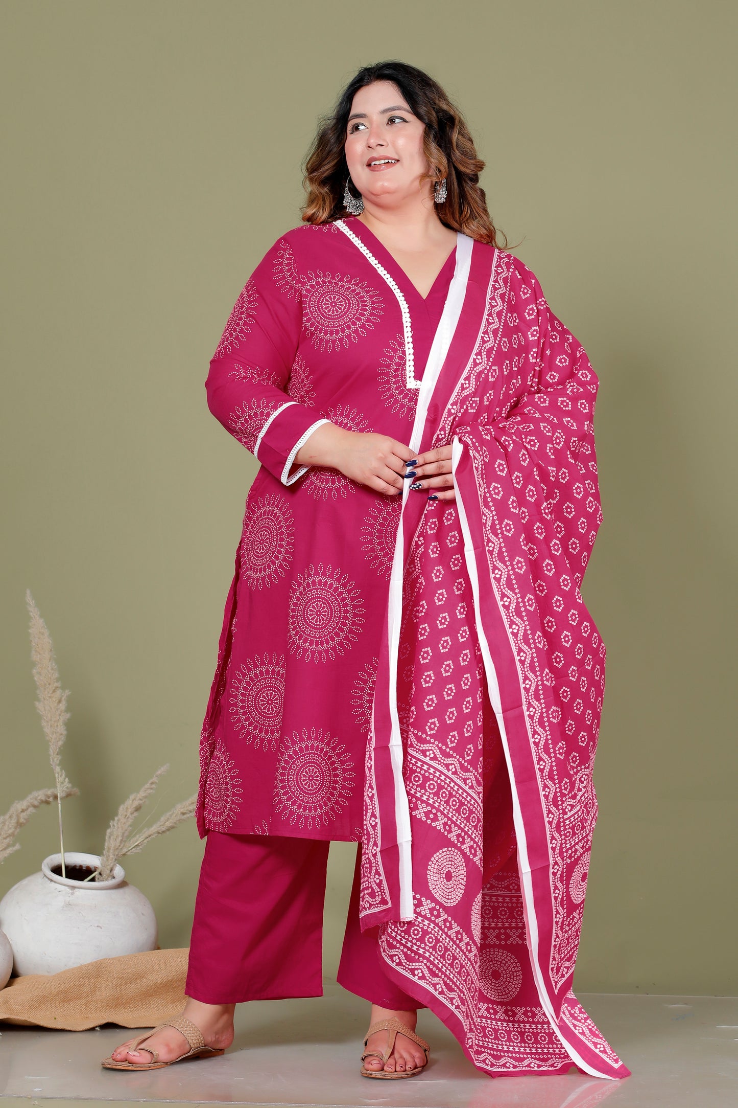 CIRCULAR BANDHANI PRINT COTTON 3 PEICE KURTA PANT IN RANIPINK BY PLUSSIZEKURTI