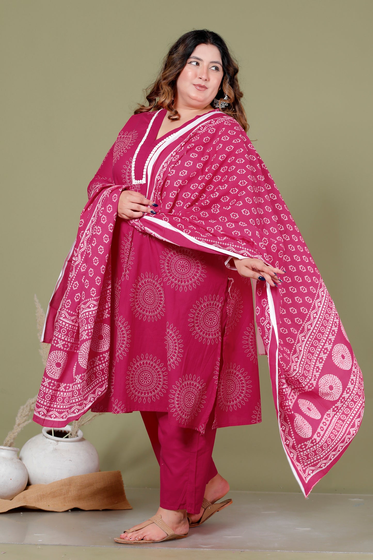 CIRCULAR BANDHANI PRINT COTTON 3 PEICE KURTA PANT IN RANIPINK BY PLUSSIZEKURTI