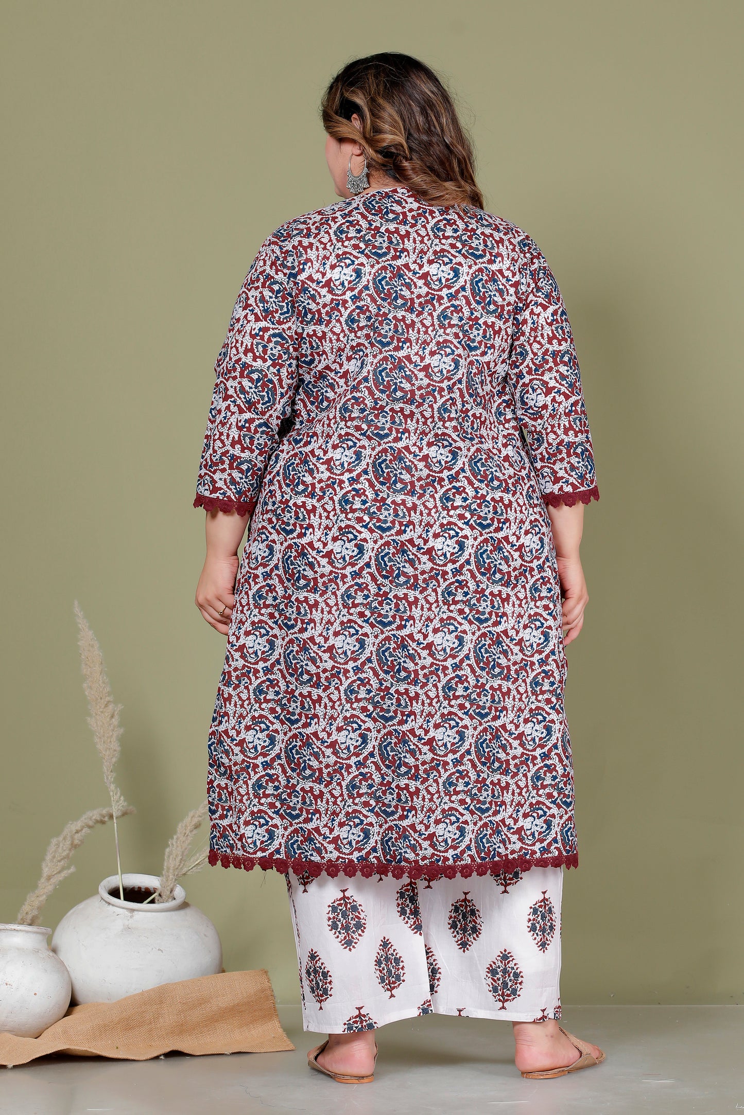 AJRAKH FLORAL PRINT COTTON 3 PEICE KURTA PANT IN DEEP MAROON BY PLUSSIZEKURTI