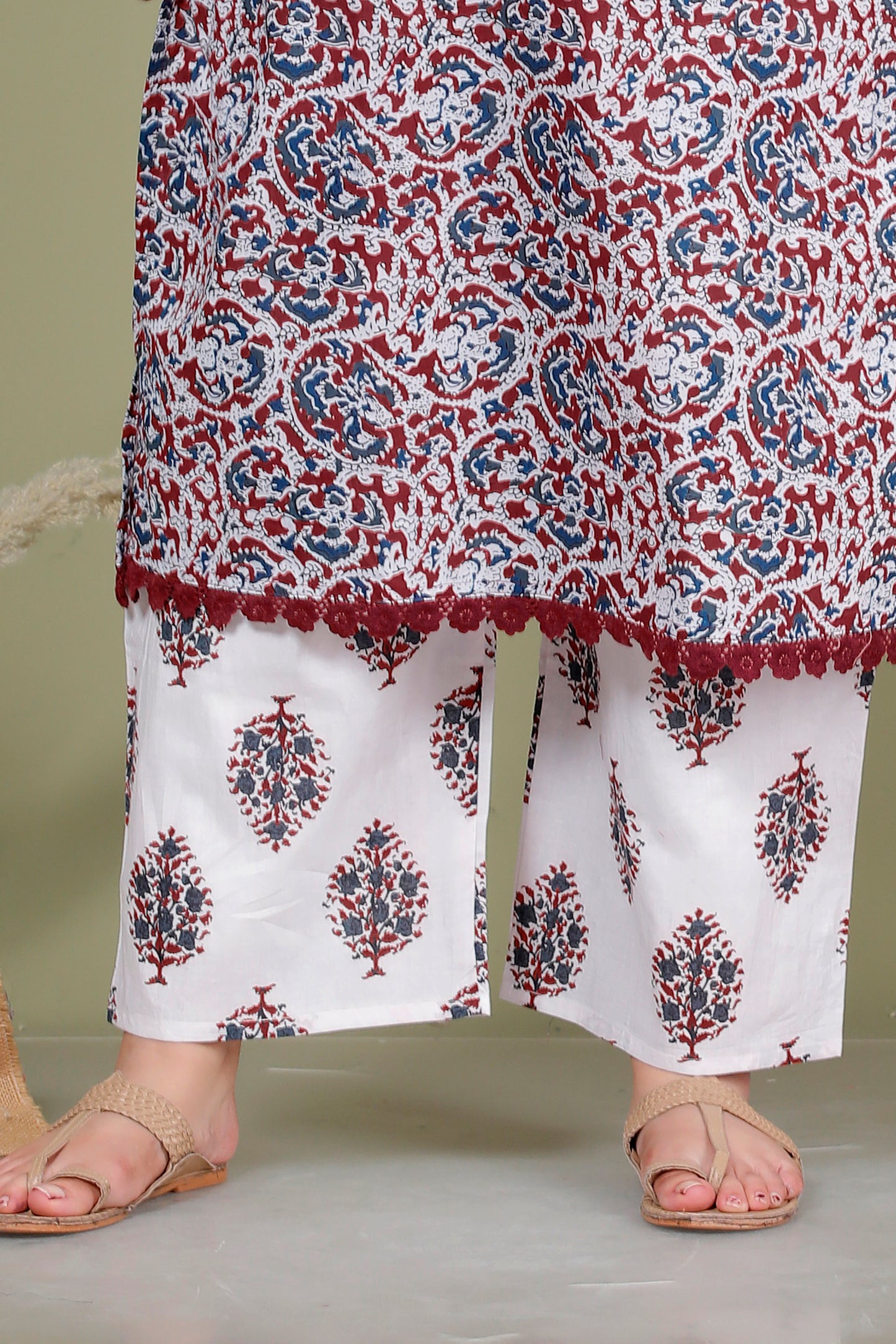 AJRAKH FLORAL PRINT COTTON 3 PEICE KURTA PANT IN DEEP MAROON BY PLUSSIZEKURTI