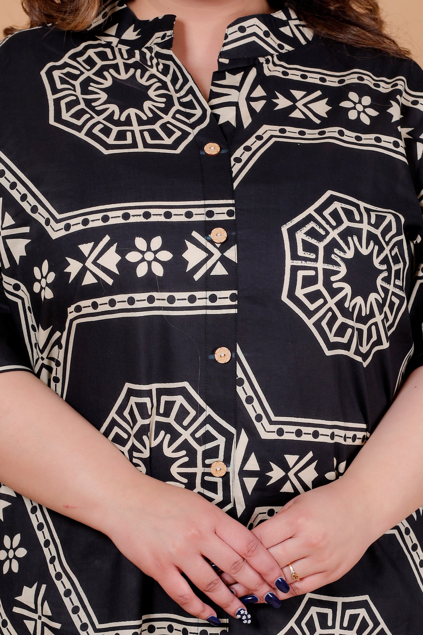 HEXAGON GEOMETRIC PRINT COTTON 2 PEICE KURTA PANT IN BLACK BY PLUSSIZEKURTI